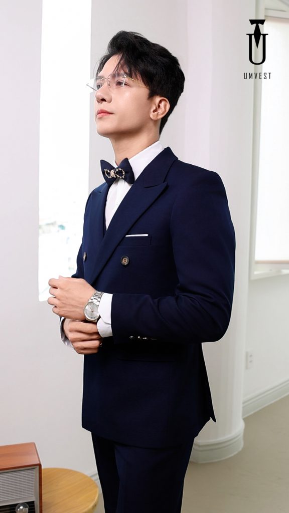 Thuê Vest Nam Màu Xanh Nam để đi phỏng vấn