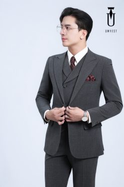 Vest Kẻ Xám Đậm Gile