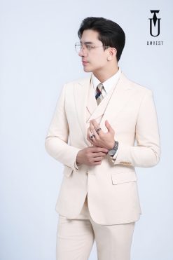 Vest Trắng Kem Gile