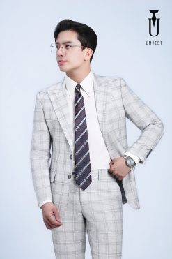 Vest Trắng Caro Đen